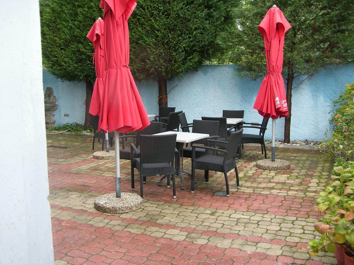 Shkodra Hotel Exterior photo