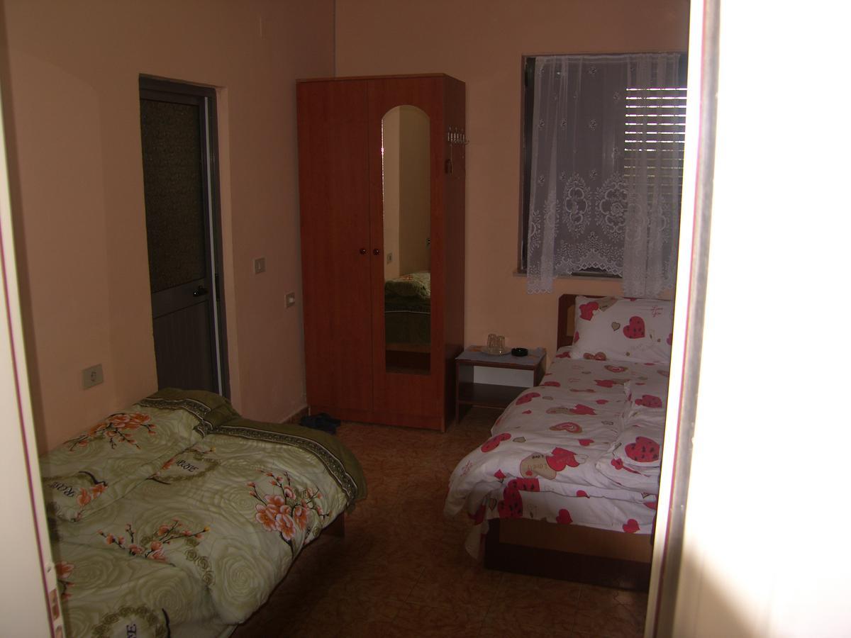 Shkodra Hotel Exterior photo