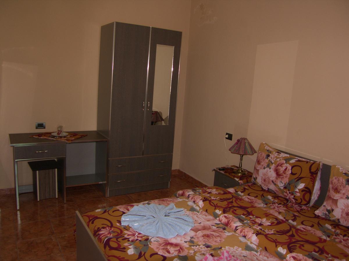Shkodra Hotel Exterior photo